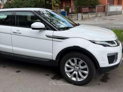 Land Rover Range Rover Evoque Range Rover Evoque I 2016 5p 2.0 si4 SE auto Bianco usata Cantù