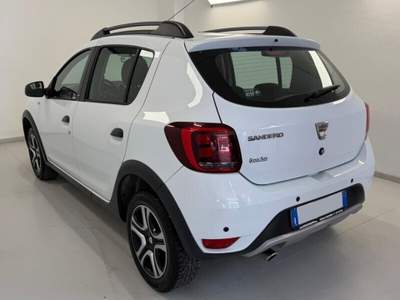 Dacia Sandero Sandero 1.5 dCi 8V 90CV Start&Stop Serie Speciale Wow Bianco usata Sassocorvaro Auditore