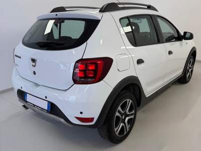 Dacia Sandero Sandero 1.5 dCi 8V 90CV Start&Stop Serie Speciale Wow Bianco usata Sassocorvaro Auditore