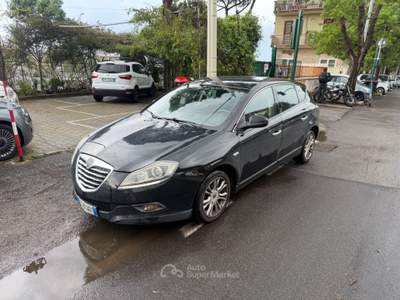 Lancia Delta DPF 105 CV Gold cambio automatico Nero usata Roma