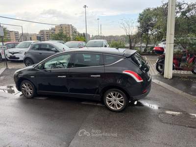 Lancia Delta DPF 105 CV Gold cambio automatico Nero usata Roma