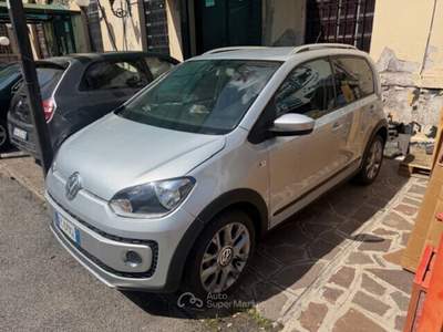 Volkswagen up! 5p. cross ASG Cambio automatico Argento usata Roma