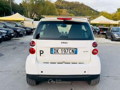 Smart ForTwo 62 kW coupé pulse Bianco usata Massarosa