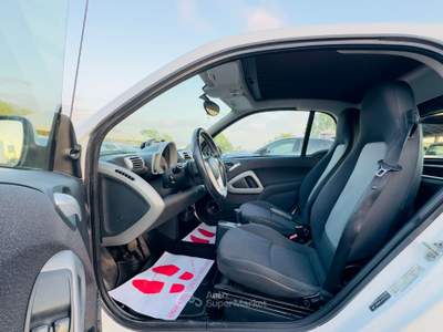 Smart ForTwo 62 kW coupé pulse Bianco usata Massarosa