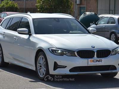 BMW Serie 3 318d 318d 48V Touring Business Advantage Bianco usata Pisa