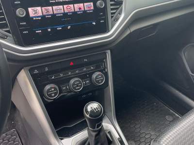 Volkswagen T-Roc 2.0 TDI 116 cv LED Bianco usata Palomonte