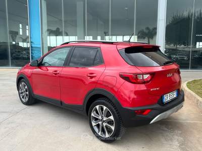Kia Stonic 100 CV MHEV MT Style UNICO PROPRIETARIO Rosso usata Gela