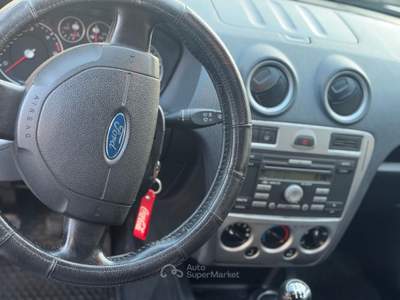 Ford Fusion Perfetto tutto Argento usata Pignataro Maggiore