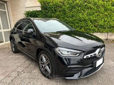 Mercedes-Benz GLA d Automatic Premium Nero usata Alberobello