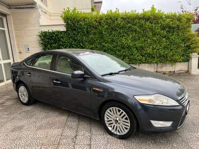 Ford Mondeo 2.0 TDCi 140 CV Ghia Grigio usata Alberobello