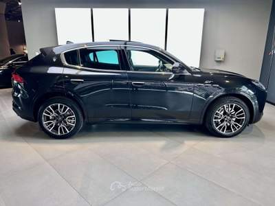 Maserati Grecale Grecale 2.0 mhev GT 300cv auto Nero usata Venaria Reale