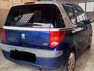 Peugeot 1007 auto ben tenuta, automatica, Blu/Azzurro usata Latina