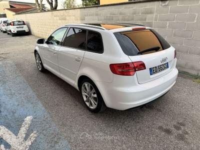 Audi A3 A3 Sportback Sportback 1.6 tdi Ambition Bianco usata Trescore Cremasco