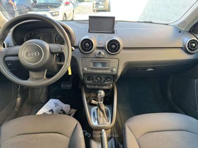 Audi A1 A1 Sportback 1.6 tdi Ambition s-tronic Bianco usata Trescore Cremasco