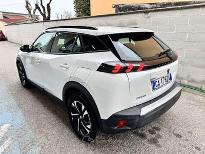 Peugeot 2008 2008 1.2 puretech Allure Bianco usata Trescore Cremasco