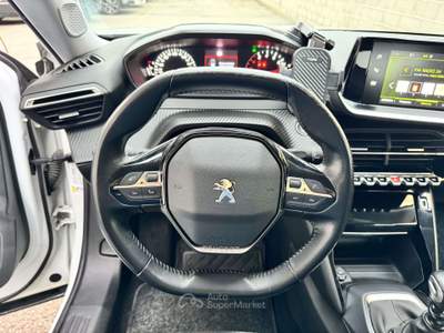 Peugeot 2008 2008 1.2 puretech Allure Bianco usata Trescore Cremasco