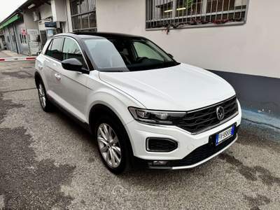Volkswagen T-Roc T-Roc 1.5 tsi Advanced dsg Bianco usata Trescore Cremasco