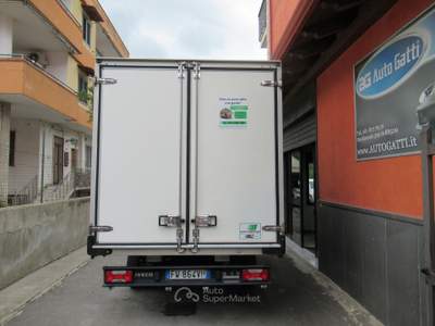 Iveco Daily IVECO DAILY 35C14 2.3 MTJ AUTOMATICO ISOTERMICO CASSA FRIGO Bianco usata Striano