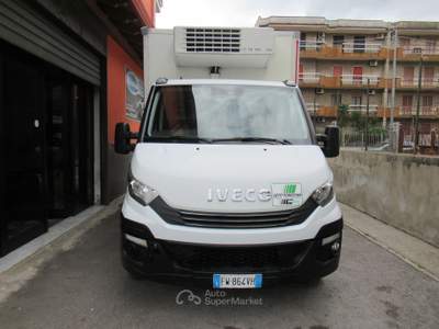 Iveco Daily IVECO DAILY 35C14 2.3 MTJ AUTOMATICO ISOTERMICO CASSA FRIGO Bianco usata Striano