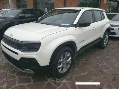 Jeep Avenger 1.2 turbo e-hybrid mhev Altitude 110cv edct6 Bianco usata Formigine