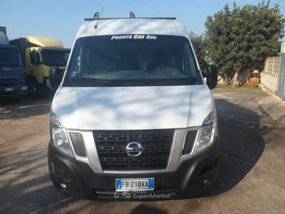 Nissan NV400 furgone medio alto Bianco usata San Michele Salentino