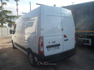 Nissan NV400 furgone medio alto Bianco usata San Michele Salentino