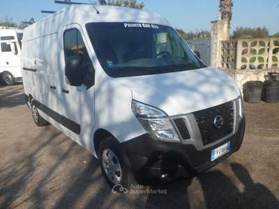 Nissan NV400 furgone medio alto Bianco usata San Michele Salentino