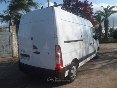 Nissan NV400 furgone medio alto Bianco usata San Michele Salentino