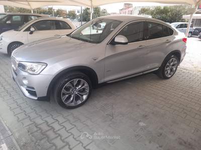 BMW X4 UNICA PROPRIETARIA Argento usata Mondragone