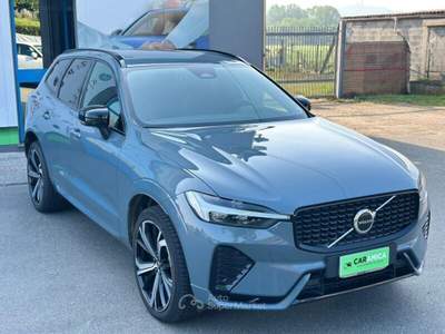 Volvo XC60 XC60 B4 (d) AWD automatico Plus Dark Grigio usata Asti