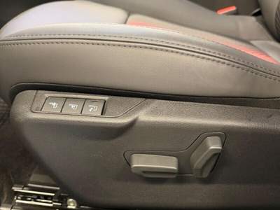 Alfa Romeo Junior Junior 1.2 136 CV Hybrid eDCT6 Speciale Grigio usata Sassocorvaro Auditore
