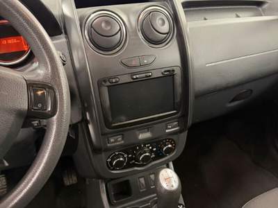 Dacia Duster Duster 1.6 110CV 4x2 GPL Lauréate Argento usata Sassocorvaro Auditore