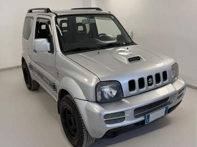 Suzuki Jimny Jimny 1.5 DDiS cat 4WD JLX Grigio usata Sassocorvaro Auditore