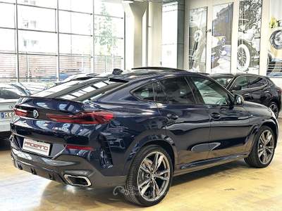 BMW X6 50d-Fari Laser-22"-Tetto-Camera 360-Individual-IVA Nero usata Paderno Dugnano