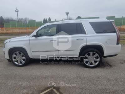 Cadillac Escalade CADILLAC Escalade 6.2L V8 AT AWD Premium Bianco usata Gallarate