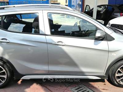 Opel Karl OTTIME CONDIZIONI TAGLIANDATA DISTRIBUZIONE FATTA Argento usata Mercato San Severino