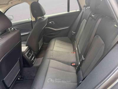 BMW Serie 3 320d d 48V Touring Business Advantage Grigio usata Imola