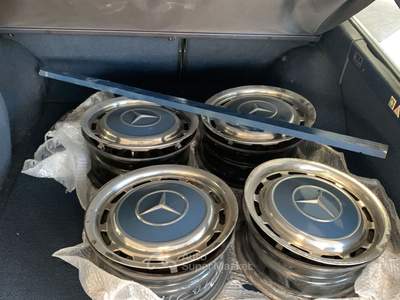 Mercedes-Benz Classe E BELLISSIMA MB 240 TD SETTE POSTI Blu/Azzurro usata Città di Castello