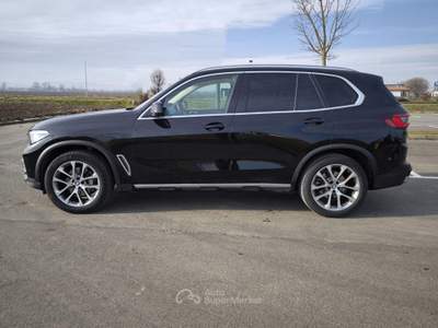 BMW X5 xDrive25d Business Nero usata Casteggio