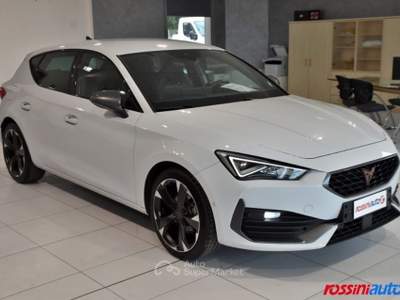 Cupra Leon 1.5 HYBRID 150 CV DSG + SEDILI GUSCIO + TECH PACK Bianco usata Quinzano D'oglio