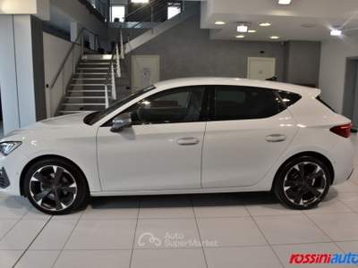Cupra Leon 1.5 HYBRID 150 CV DSG + SEDILI GUSCIO + TECH PACK Bianco usata Quinzano D'oglio