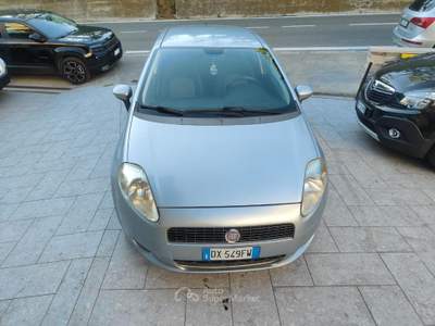 Fiat Grande Punto 1.3 MJT 75 CV 5 porte Dynamic Grigio usata Cappelle sul Tavo