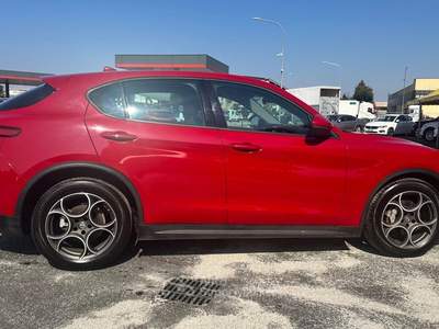 Alfa Romeo Stelvio AT8 RWD Business Rosso usata Carmagnola