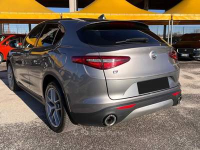 Alfa Romeo Stelvio AT8 Q4 Executive Grigio usata Carmagnola