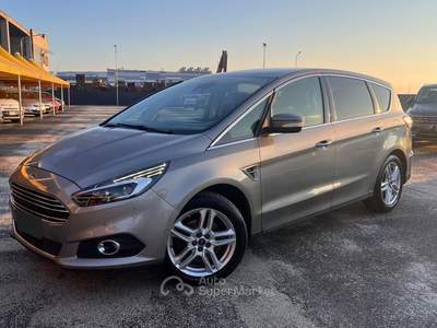 Ford S-Max Start&amp;Stop Powershift Titanium Grigio usata Carmagnola
