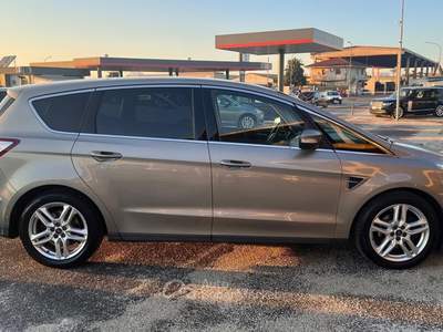 Ford S-Max Start&amp;Stop Powershift Titanium Grigio usata Carmagnola