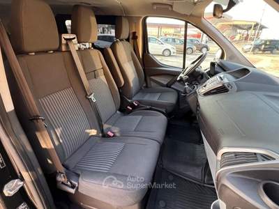 Ford Tourneo Custom 310 2.0 TDCi 130CV PC Titanium Nero usata Carmagnola