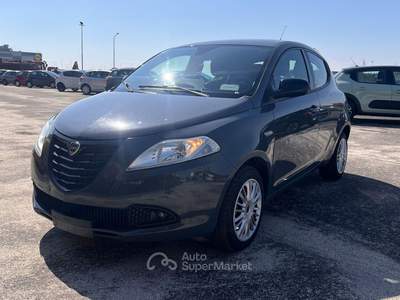 Lancia Ypsilon 5 porte GPL Ecochic Silver Grigio usata Carmagnola