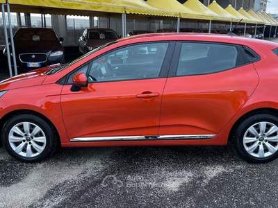 Renault Clio Blue dCi 85 CV 5 porte Business Arancione usata Carmagnola