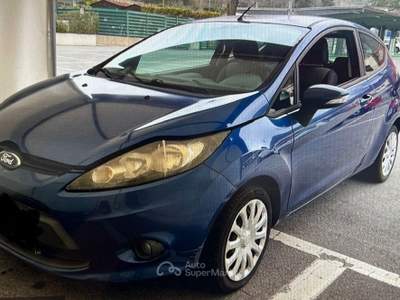 Ford Fiesta AUTO BEN TENUTA Blu/Azzurro usata Latina